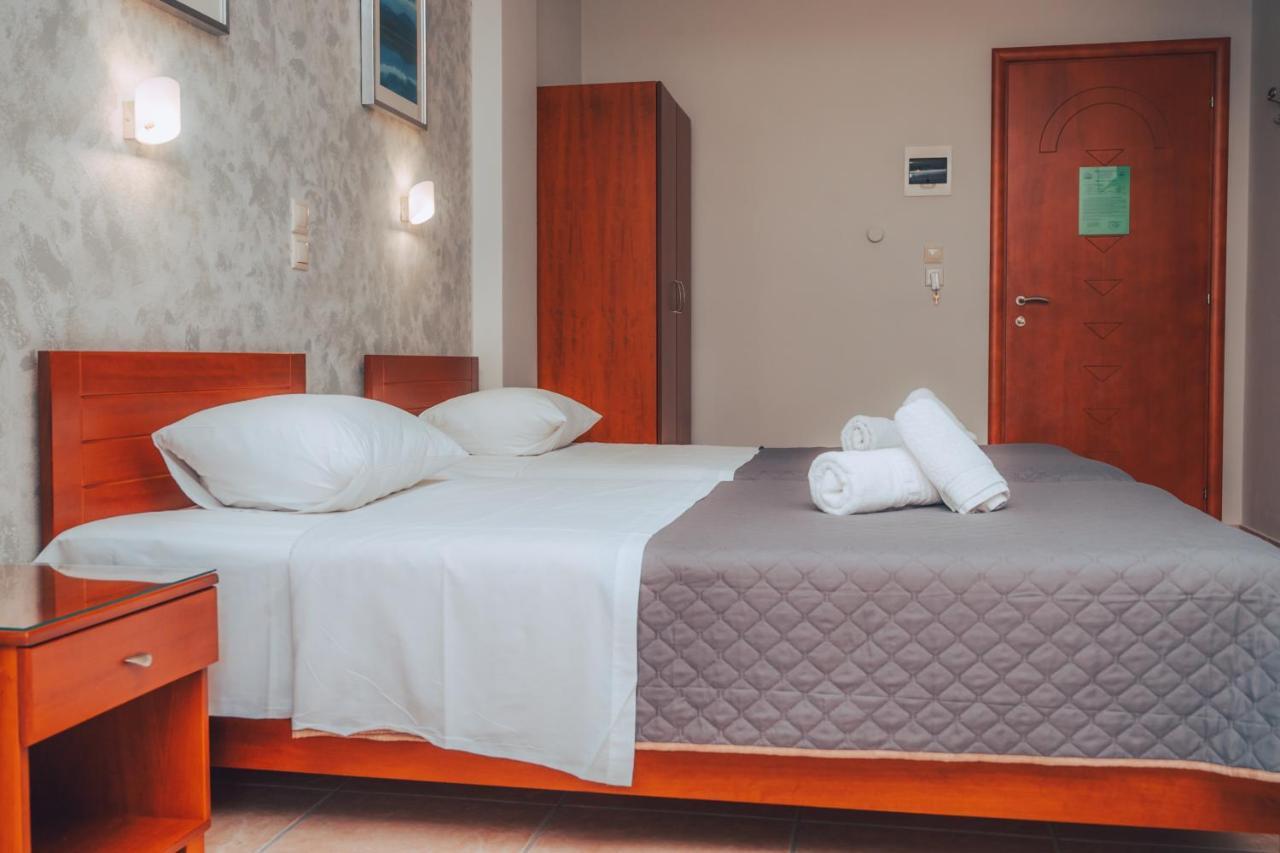 Dionysos Rooms Olympiakí Aktí Exterior foto